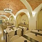 Hotel Alma Domus Siena