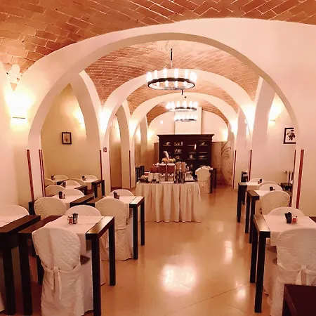 Alma Domus Otel Siena