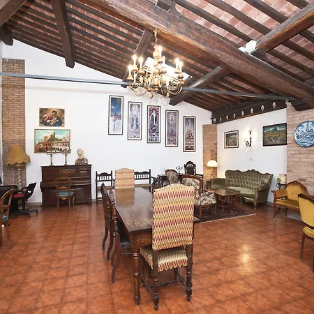 Hotel Alma Domus