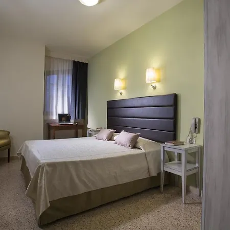 Alma Domus Hotel *